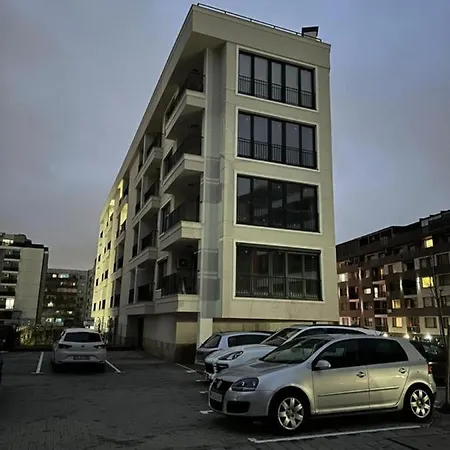 Student City Premium Apart & Private Parking *