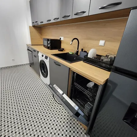 Student City Premium Apart & Private Parking Apartment Sofia